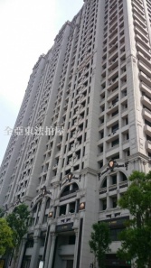法拍新北市林口區世界首席-中華一路-亞東電梯大樓2,203萬
